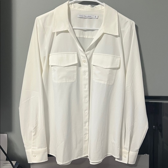 🤍 Calvin Klein Classic White Shirt – Size Small - Bundle & Save - Picture 4 of 12